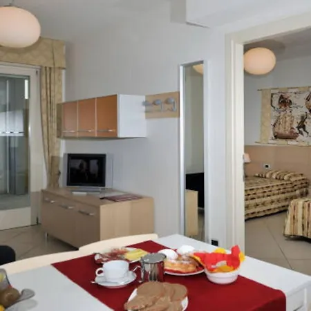 Cozy Coastal Haven With Air Conditioning Apartment